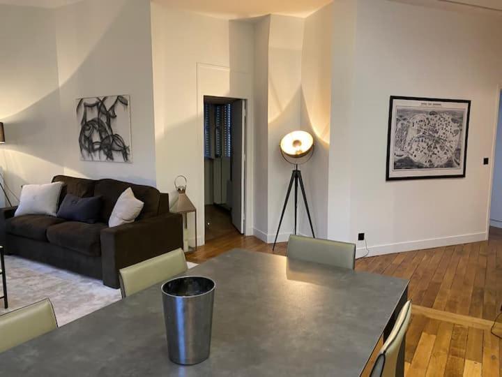 Appartement 3 Chambres Paris 7E Екстер'єр фото