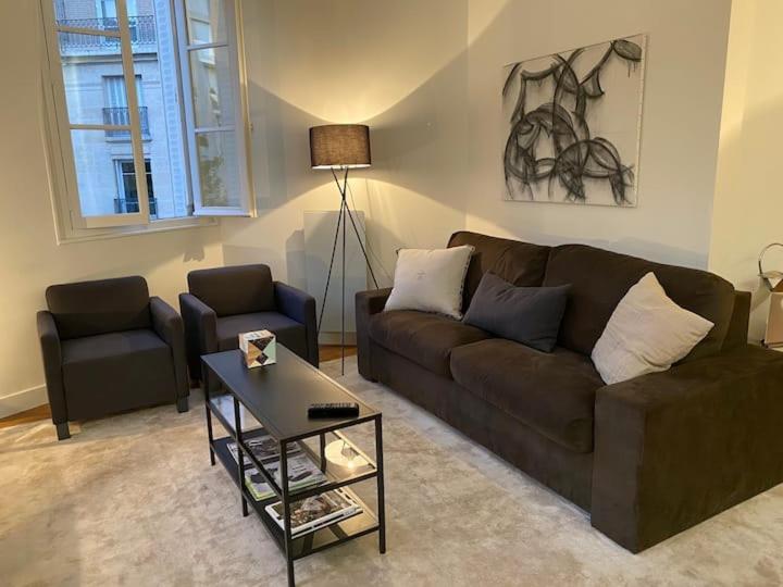 Appartement 3 Chambres Paris 7E Екстер'єр фото